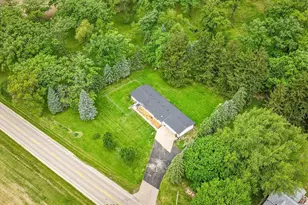 8500 Manchester Rd, Capron, IL 61012 - Photo 10