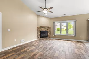 6229 Parks Edge Dr, Loves Park, IL 61111 - Photo 8