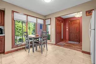 2202 Churchview, Rockford, IL 61107 - Photo 6