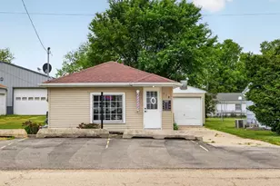 118 S Pine St, Stillman Valley, IL 61084 - Photo 26