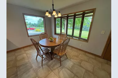 945 Sunset Drive, Milledgeville, IL 61051 - Photo 10