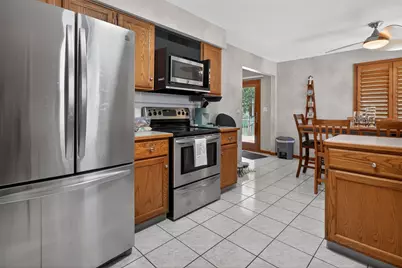 1733 Arnold Avenue, Rockford, IL 61108 - Photo 4