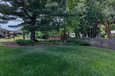 1733 Arnold Avenue, Rockford, IL 61108 - Photo 26