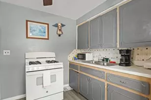 2820 Summerdale Ave, Rockford, IL 61101 - Photo 8