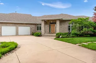 111 Sycamore Ln, Machesney Park, IL 61115 - Photo 12