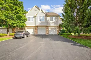 6365 Commonwealth Dr, Loves Park, IL 61111 - Photo 4