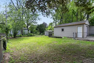 2404 Paradise Blvd, Rockford, IL 61103 - Photo 34