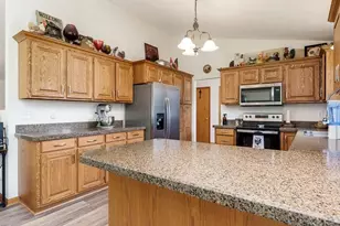 108 Kothe Ct, Rockton, IL 61072 - Photo 12