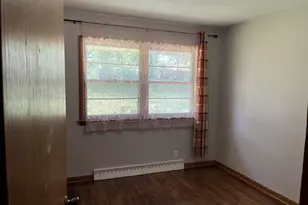 2511 Ashland Ave, Rockford, IL 61101 - Photo 8