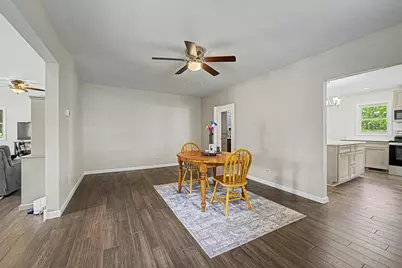 2128 Lancaster Heights Road, Freeport, IL 61032 - Photo 6