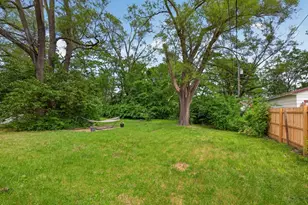 2212 Christina St, Rockford, IL 61104 - Photo 24