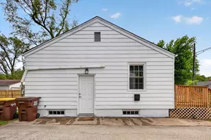 2212 Christina St, Rockford, IL 61104 - Photo 22