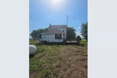 903 Sterling Road, Dixon, IL 61021 - Photo 10