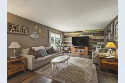 14019 Queenanns Way, Poplar Grove, IL 61065 - Photo 18