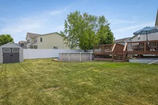 14019 Queenann's Way, Poplar Grove, IL 61065 - Photo 50