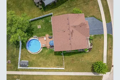 14019 Queenanns Way, Poplar Grove, IL 61065 - Photo 58