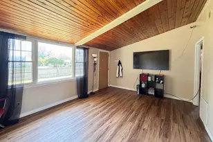 7518 Mildred, Machesney Park, IL 61115 - Photo 6