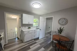 230 S Hackett St, South Beloit, IL 61080 - Photo 12