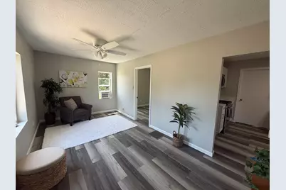 230 S Hackett Street, South Beloit, IL 61080 - Photo 4