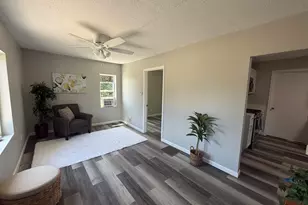 230 S Hackett St, South Beloit, IL 61080 - Photo 4