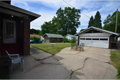 2236 17th Avenue, Rockford, IL 61104 - Photo 6