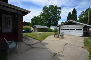 2236 17th Ave, Rockford, IL 61104 - Photo 6