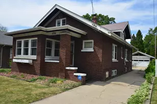 2236 17th Ave, Rockford, IL 61104 - Photo 2