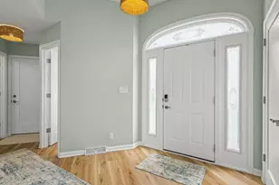 847 Breckenboro Rd, Lake Summerset, IL 61019 - Photo 6