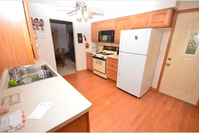 2940 Imperial Oaks Drive, Rockford, IL 61114 - Photo 8