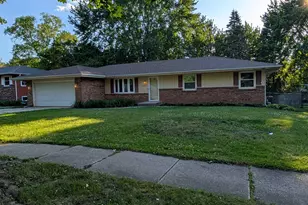 4887 Clearsky Dr, Rockford, IL 61109 - Photo 2