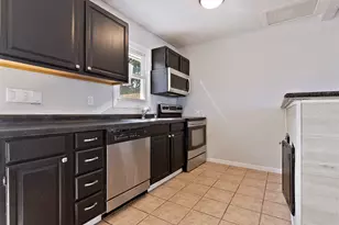 3020 Bavarian Ln, Rockford, IL 61109 - Photo 6