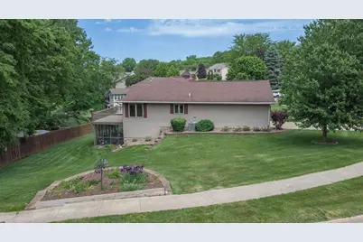 920 Mesa Drive, Freeport, IL 61032 - Photo 24