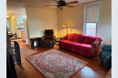 322 E 1st Street, Oglesby, IL 61348 - Photo 2