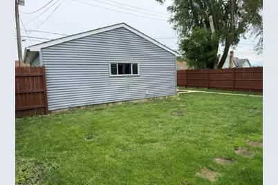 322 E 1st Street, Oglesby, IL 61348 - Photo 18