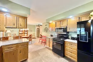 13639 Sundance Trail, Rockton, IL 61072 - Photo 14