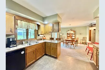 13639 Sundance Trail, Rockton, IL 61072 - Photo 12
