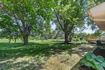 8406 Nolan Street, Harvard, IL 60033 - Photo 4
