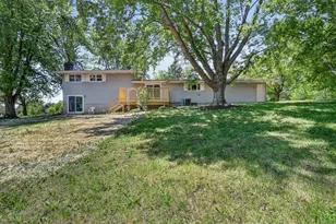8406 Nolan St, Harvard, IL 60033 - Photo 6