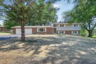 8406 Nolan Street, Harvard, IL 60033 - Photo 46