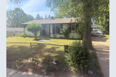 2021 Loomis Street, Rockford, IL 61102 - Photo 2