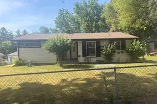 2021 Loomis St, Rockford, IL 61102 - Photo 1