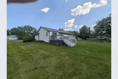 531 NE Bounty Drive, Poplar Grove, IL 61065 - Photo 4