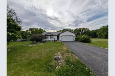 531 NE Bounty Drive, Poplar Grove, IL 61065 - Photo 2