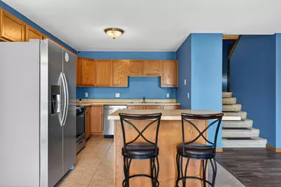 649 Southtowne Drives, Belvidere, IL 61008 - Photo 8