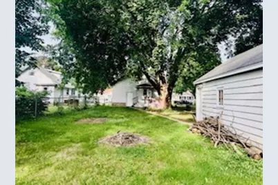 1804 Latham Street, Rockford, IL 61103 - Photo 4