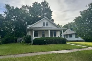 1804 Latham St, Rockford, IL 61103 - Photo 1