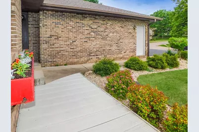 527 Trading Post Trail, Rockton, IL 61072 - Photo 6