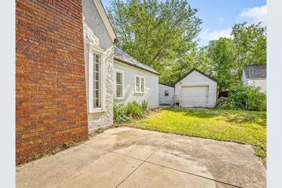 1807 Carney Avenue, Rockford, IL 61103 - Photo 32