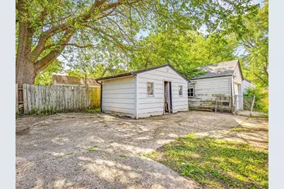 1807 Carney Avenue, Rockford, IL 61103 - Photo 36