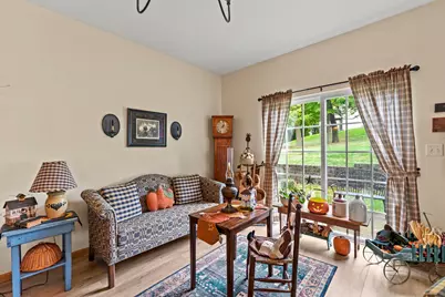 2517 Sandhutton Avenue, Rockford, IL 61108 - Photo 8